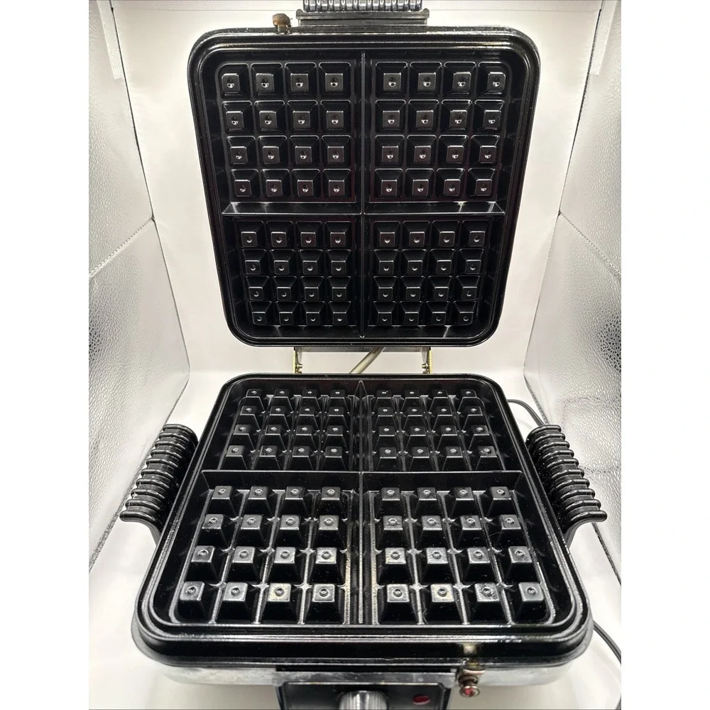 VillaWare Belgian Waffler 4 Square Waffle Maker Iron  Model 6100 Removable Plate